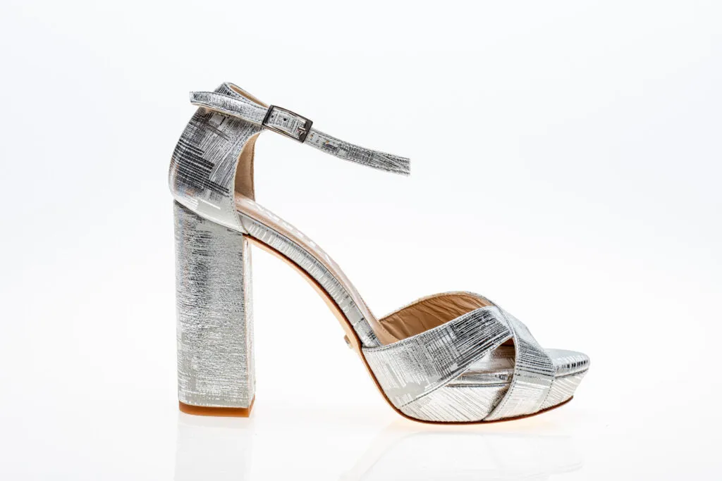 Bridal Actitud Platforms Striped Silver and White