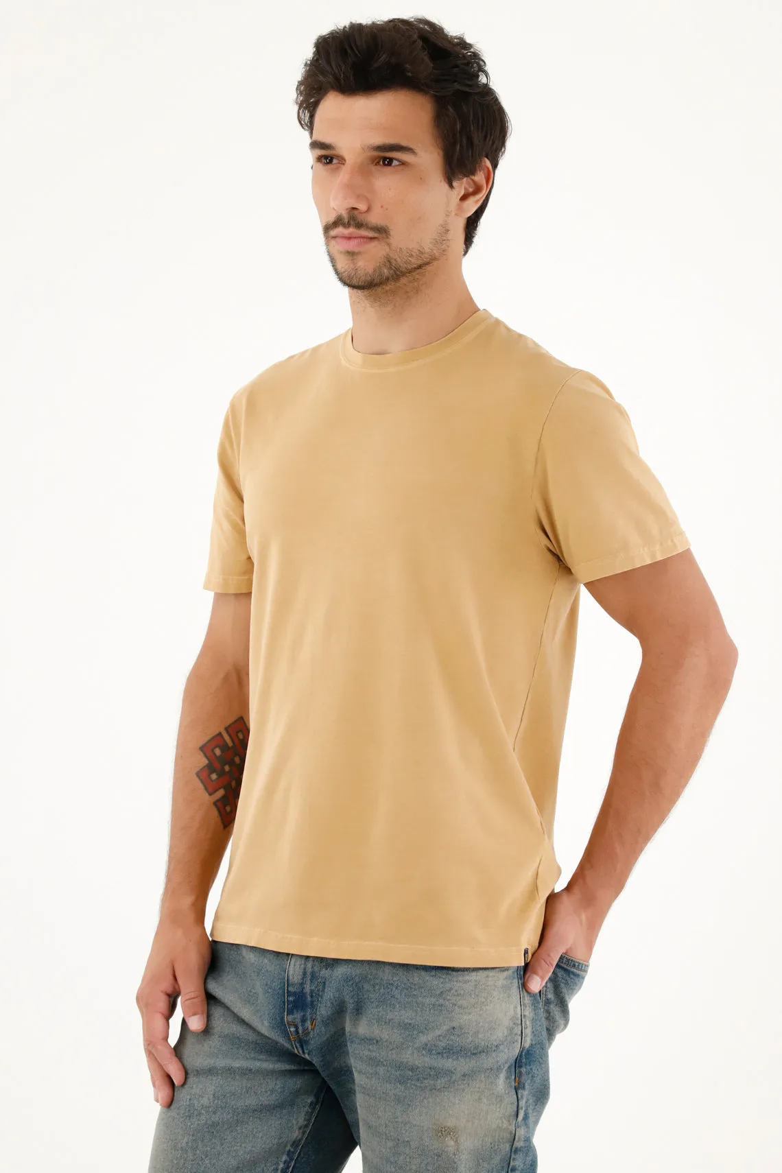 Camiseta cuello redondo café para hombre