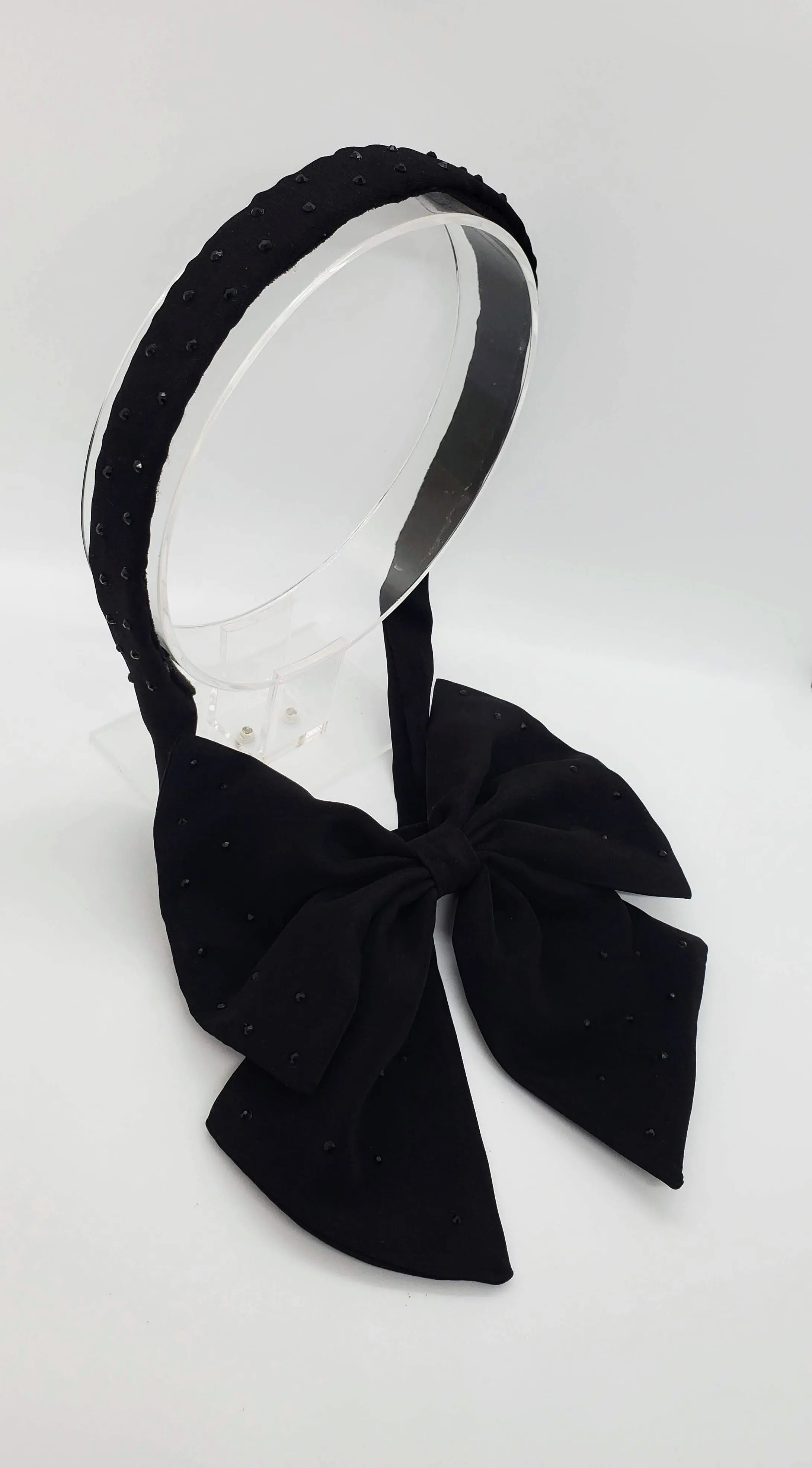 Diadema con Moño /  Elegant Tiara with Bow / Satin fabric Bow for Girls