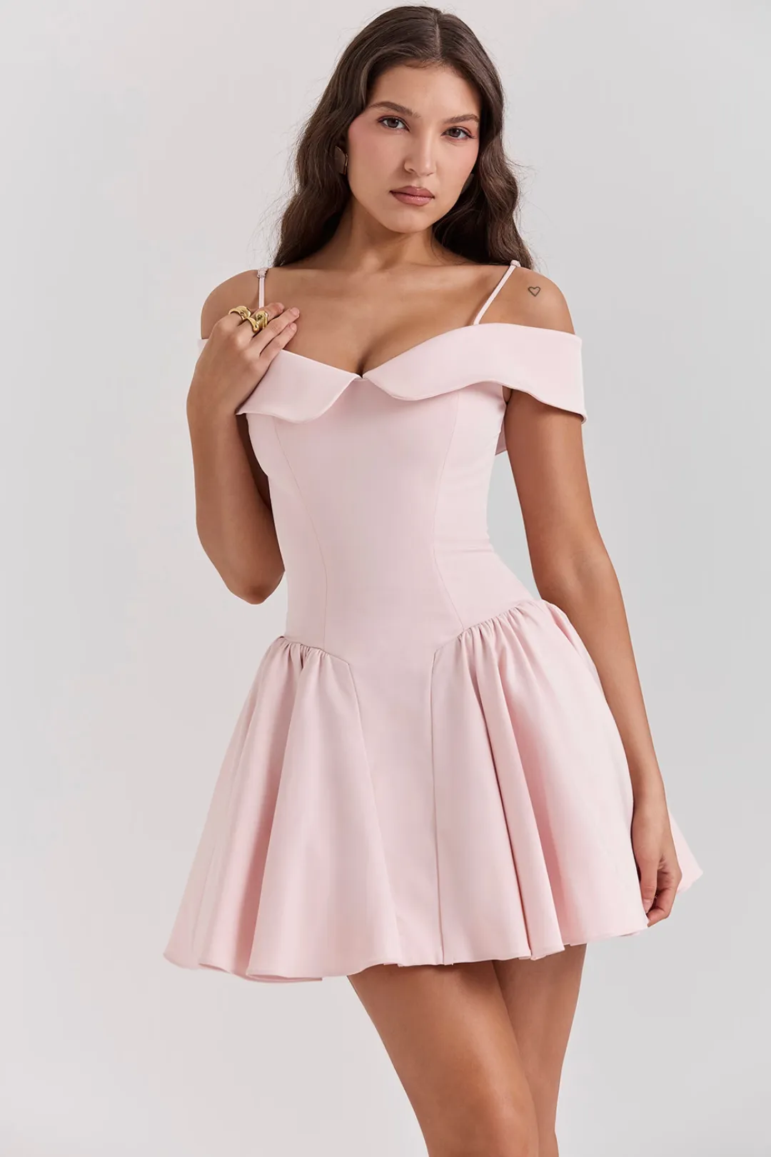 Vestido Curto Bailarina Off Shoulder Rosa Modelo Elida